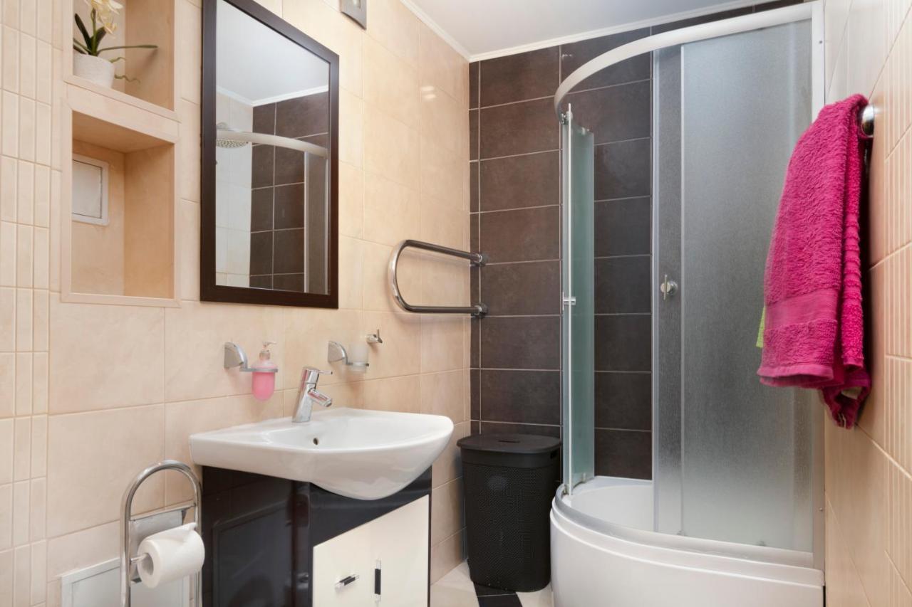 Alex Junior Apartment Riga Extérieur photo